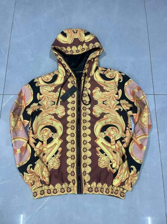 Picture of Versace Jackets _SKUVersaceM-3XLzon1929788